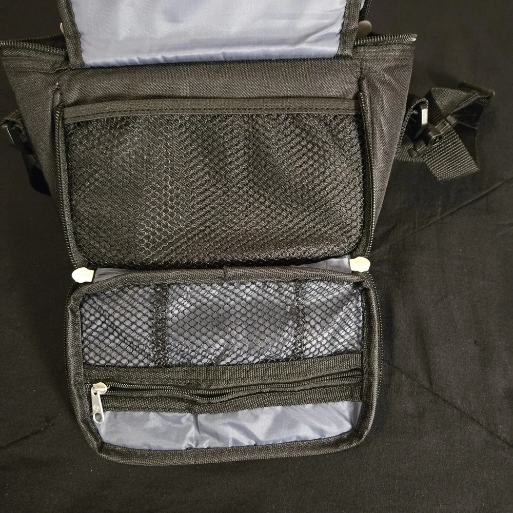 Samsonite Black Nylon Camera Shoulder Bag Case Padded Strap‎ Pockets Accessory